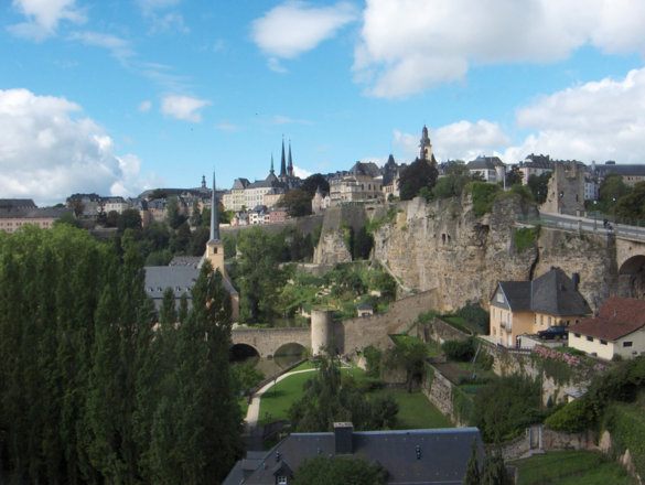 https://commons.wikimedia.org/wiki/File:Luxemburg.jpg Creative Commons Attribution-Share Alike 3.0 Unported
